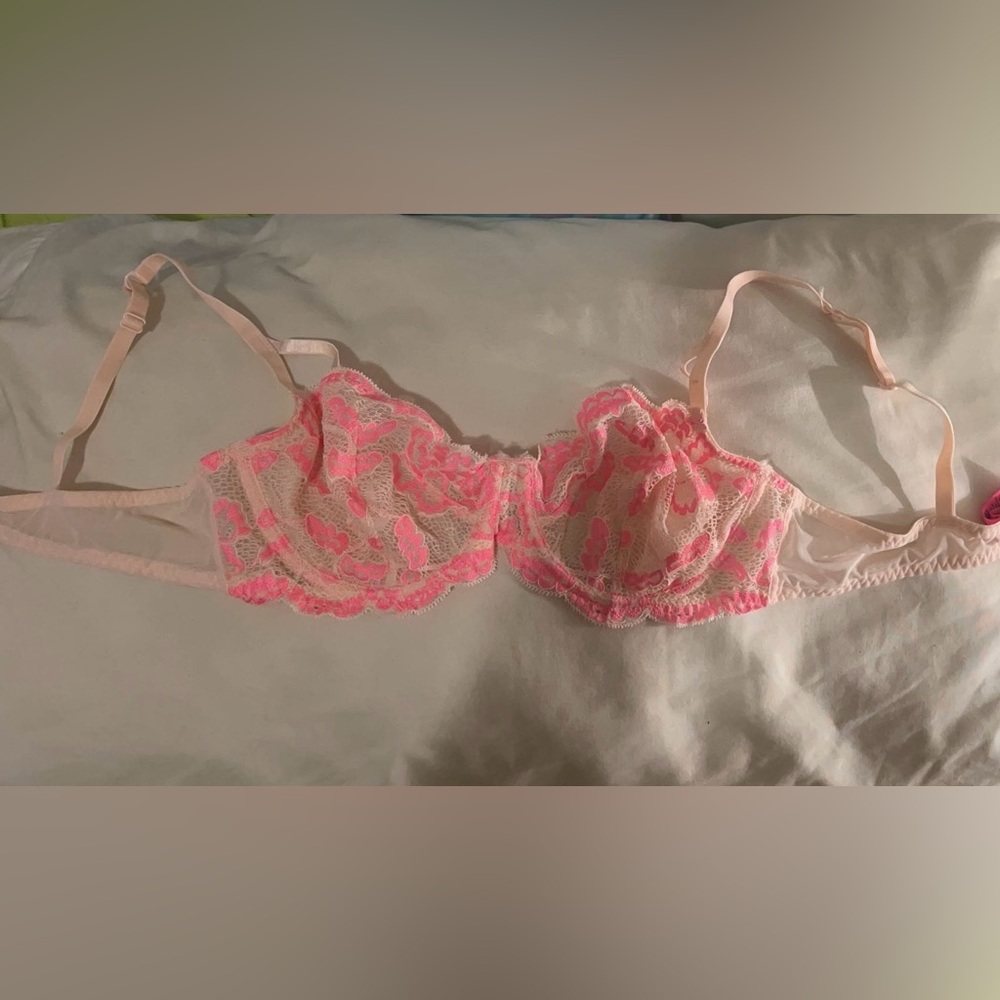 LaSenza Pink Sheer Bra 💖